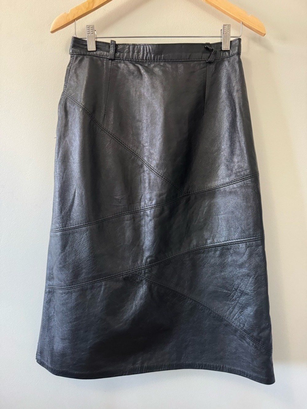Vintage Classic Black Leather A-Line Skirt skirt M-L